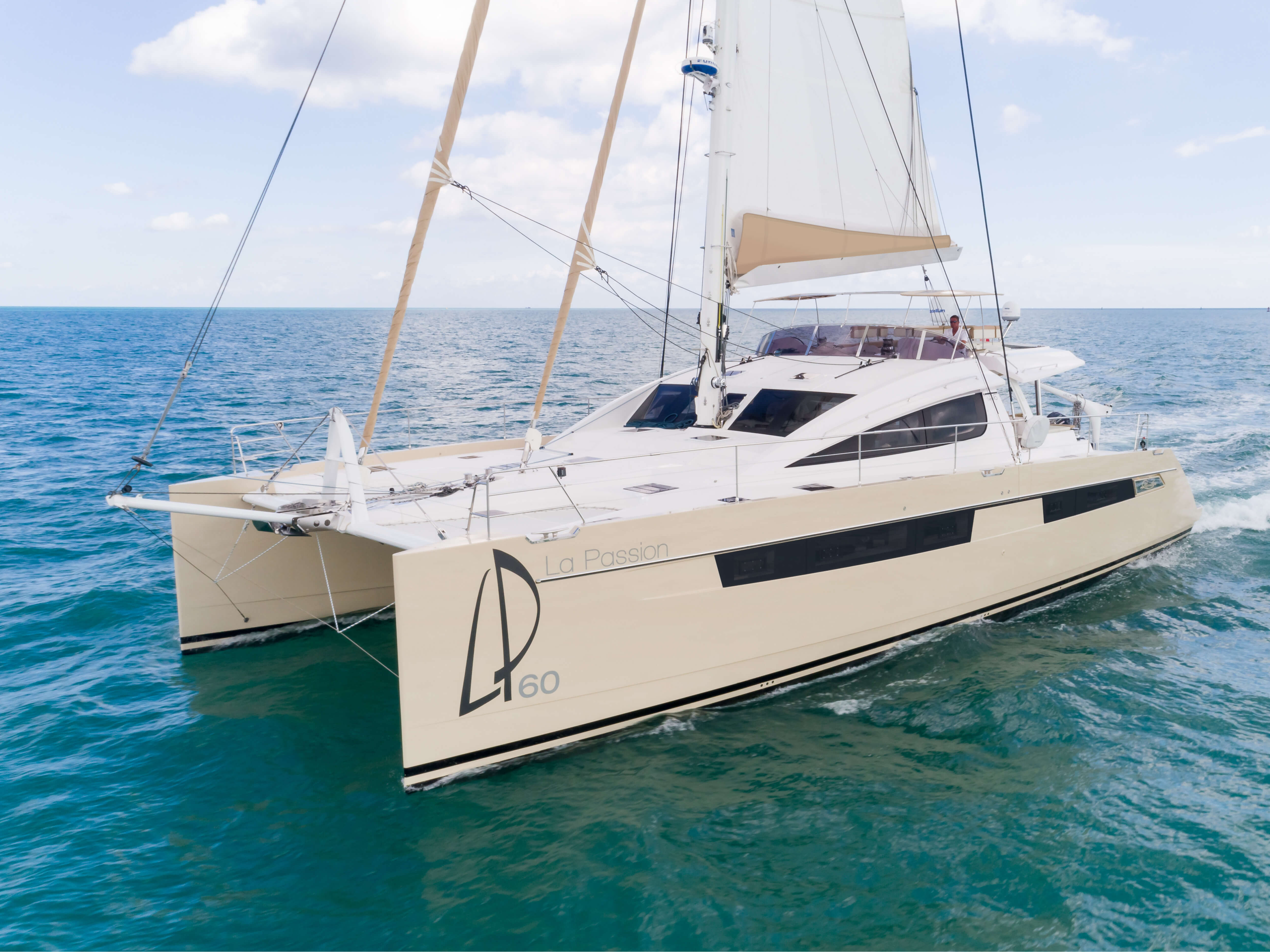 privilege 640 catamaran